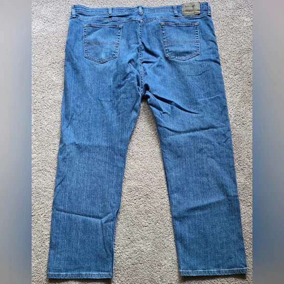 Wrangler Authentics Men's Regular Fit Comfort Flex Waist Denim Jeans, Size 46x30 - Picture 3 of 8